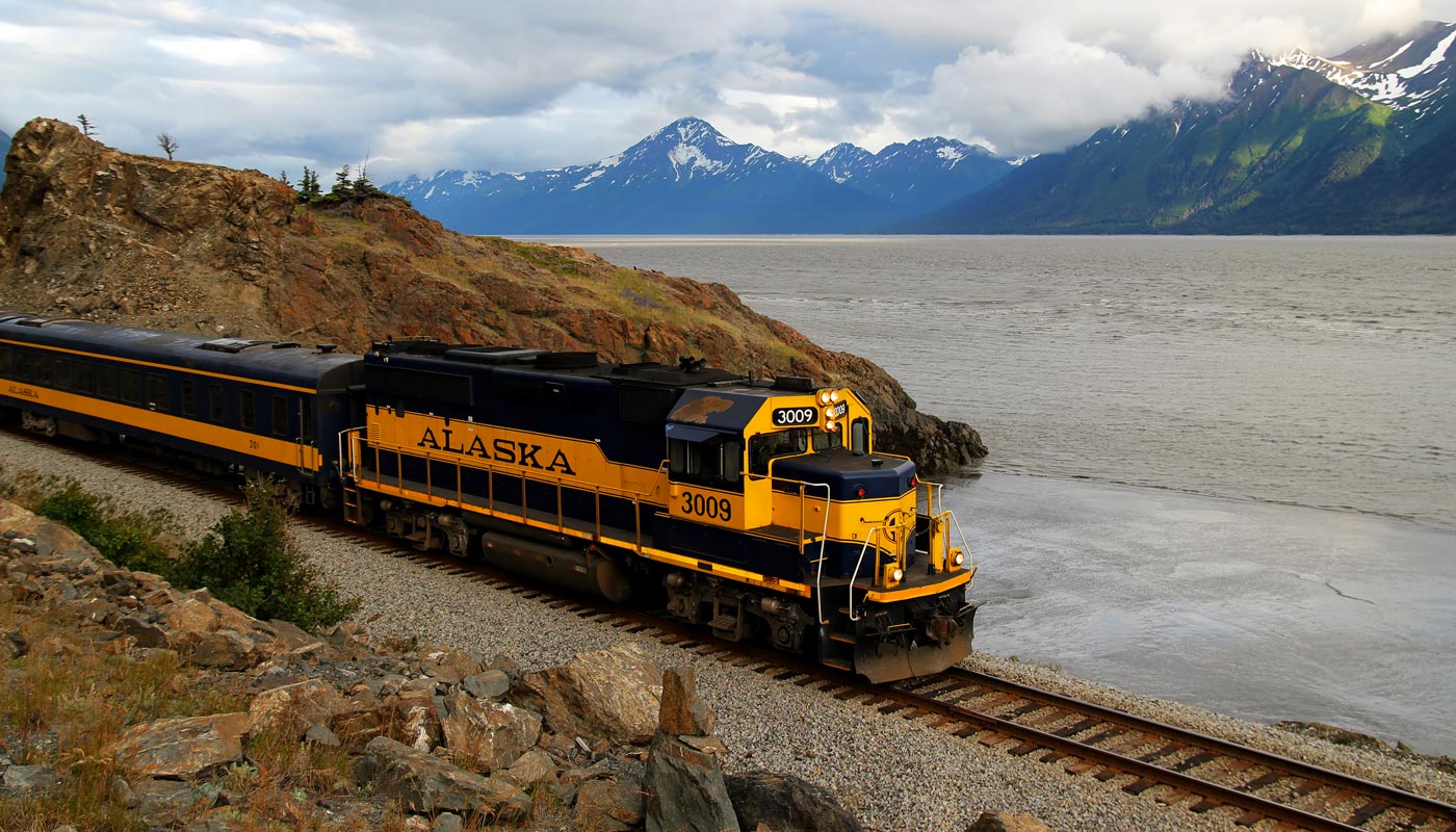 Stay, Cruise & Ride Kenai Fjords Tours Alaska Railroad Combo