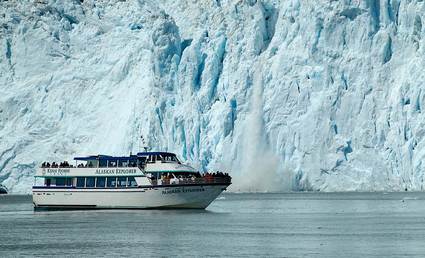 Kenai Fjords Wilderness Lodge Experience: Activities & Amenities